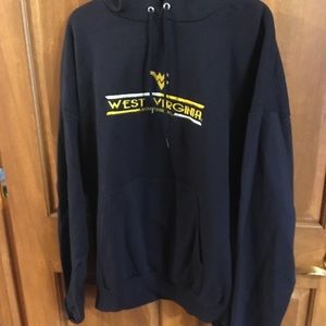 Briar Creek Sweatshirt Size 2XL in good condition